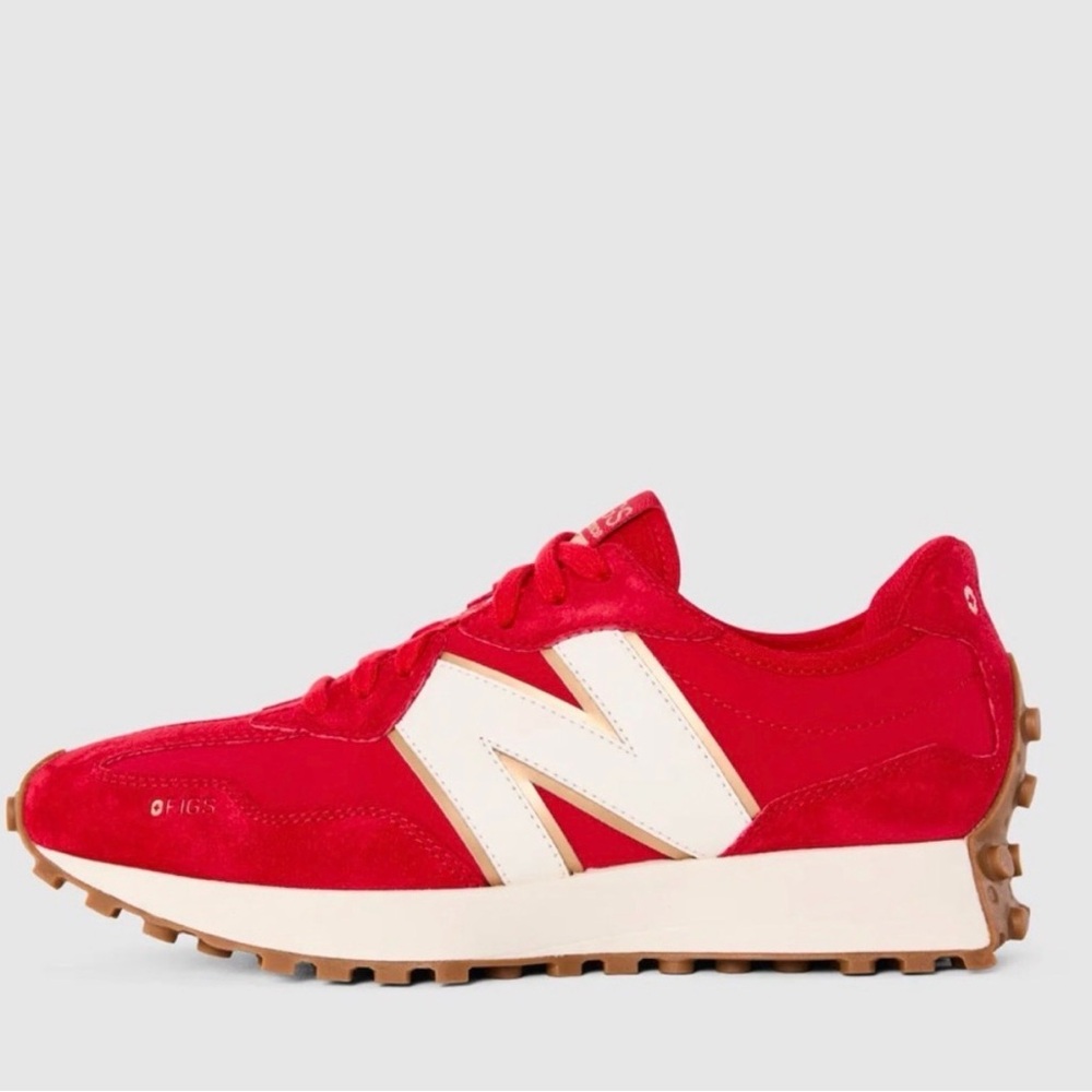 New Balance Figs 327 Sneaker in Limited Edition: Pop Red
✨🆕✨